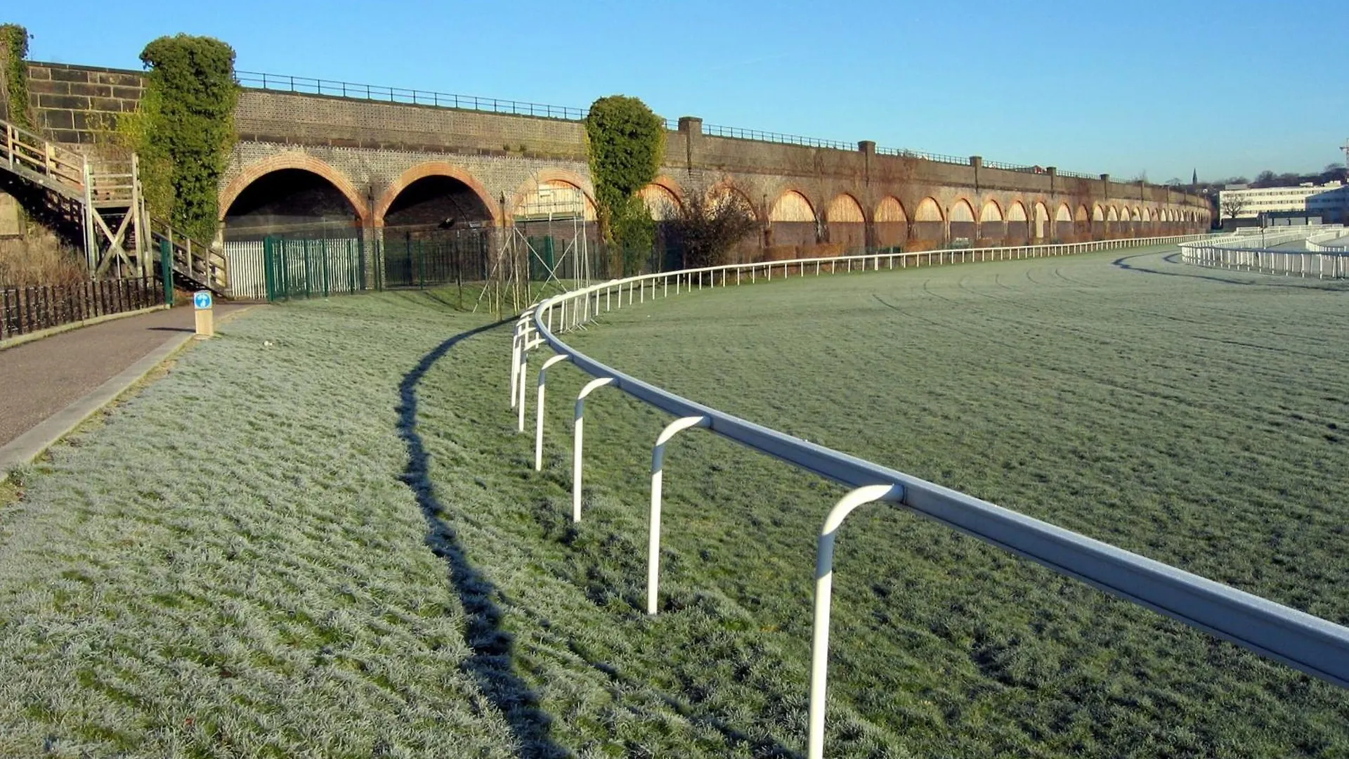 Holiday home Beautiful 4Br Home Near Chester Racecourse